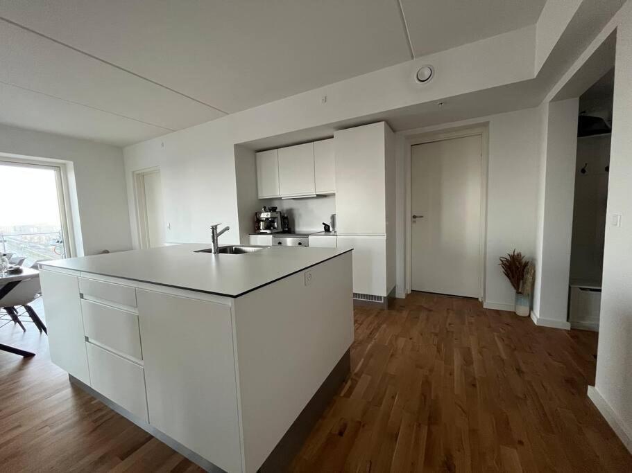 114 Sqm Flat In Bella Tower Copenhague